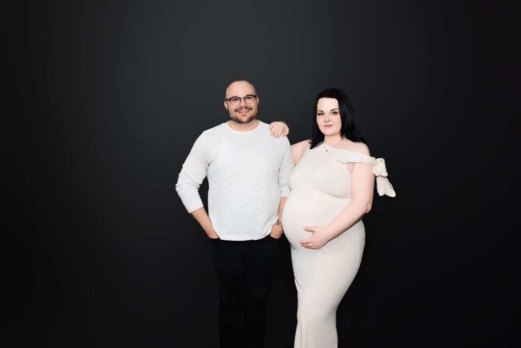 Luxury family maternity portrait of an expectant mother in Hamilton